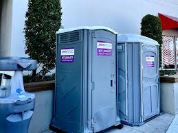 Best Standard Portable Toilet Rental  in Oak Hill, WV